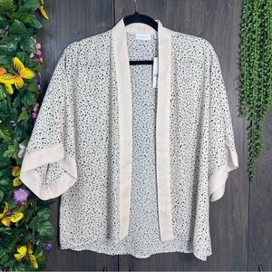 NWT New York & Company Dalmatian Printed Short Sleeve Kimono Size Small